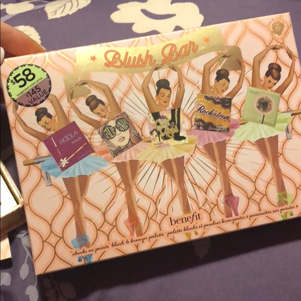 Benefit Blush Bar palette